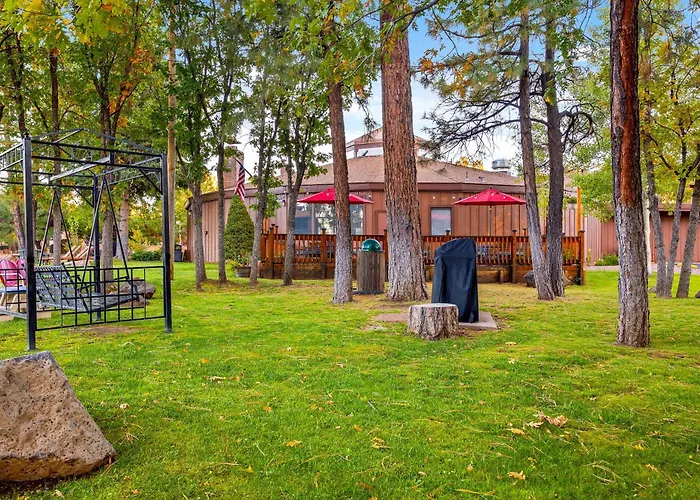 Roundhouse By Vri Hotel